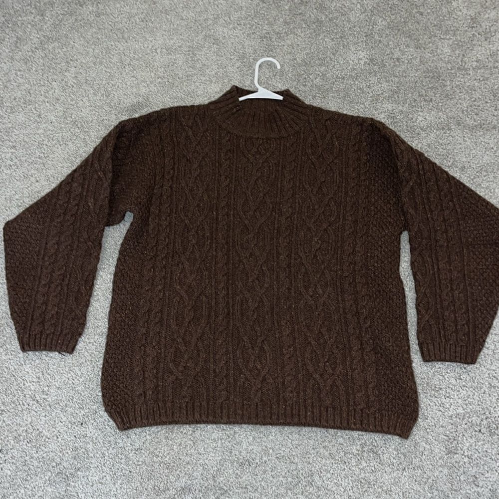 Donegal Made in Ireland Irish Brown Fishermans knit Wool/Mohair Crewneck Sweater